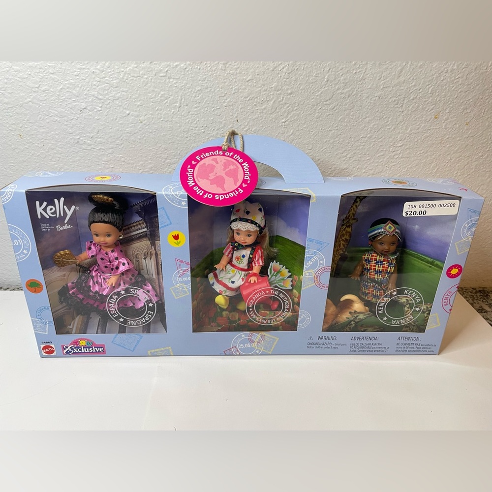 2002 friends around the world Kelly three pack
